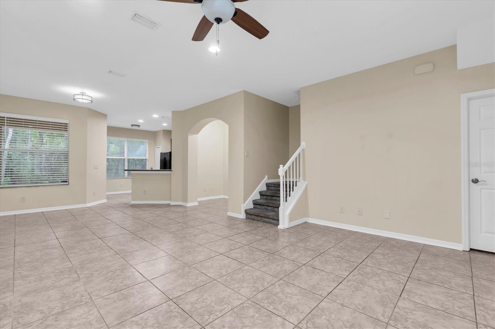12660 Silverdale St Property Photo 9