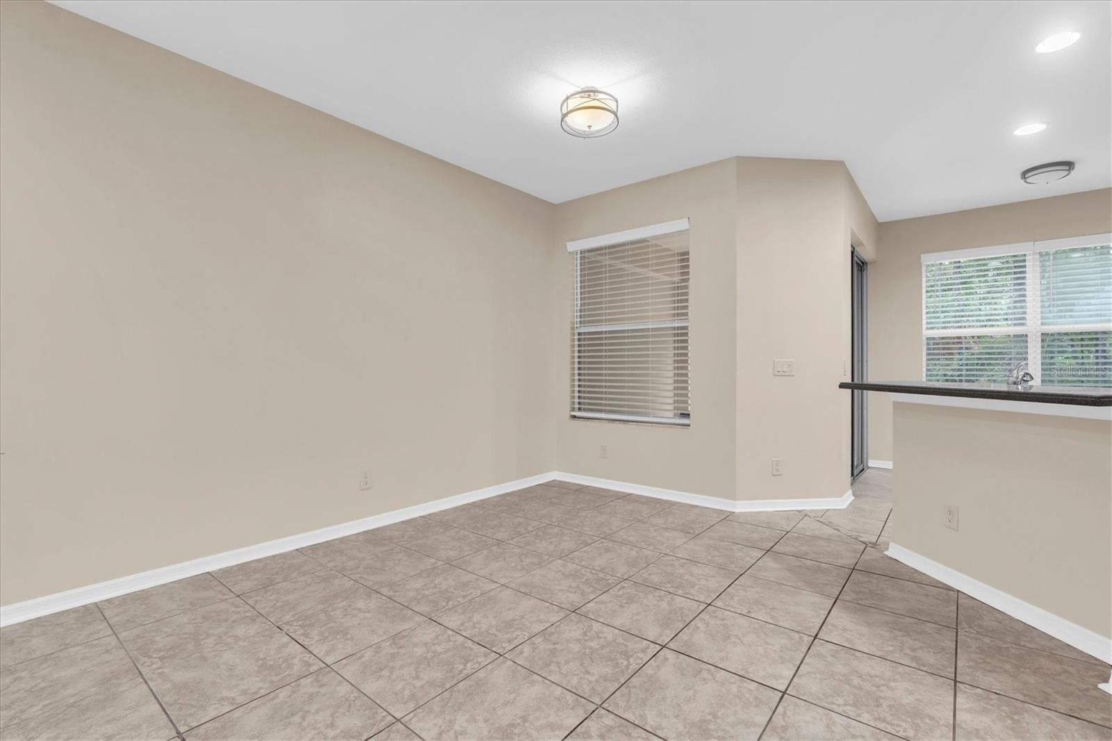 12660 Silverdale St Property Photo 12