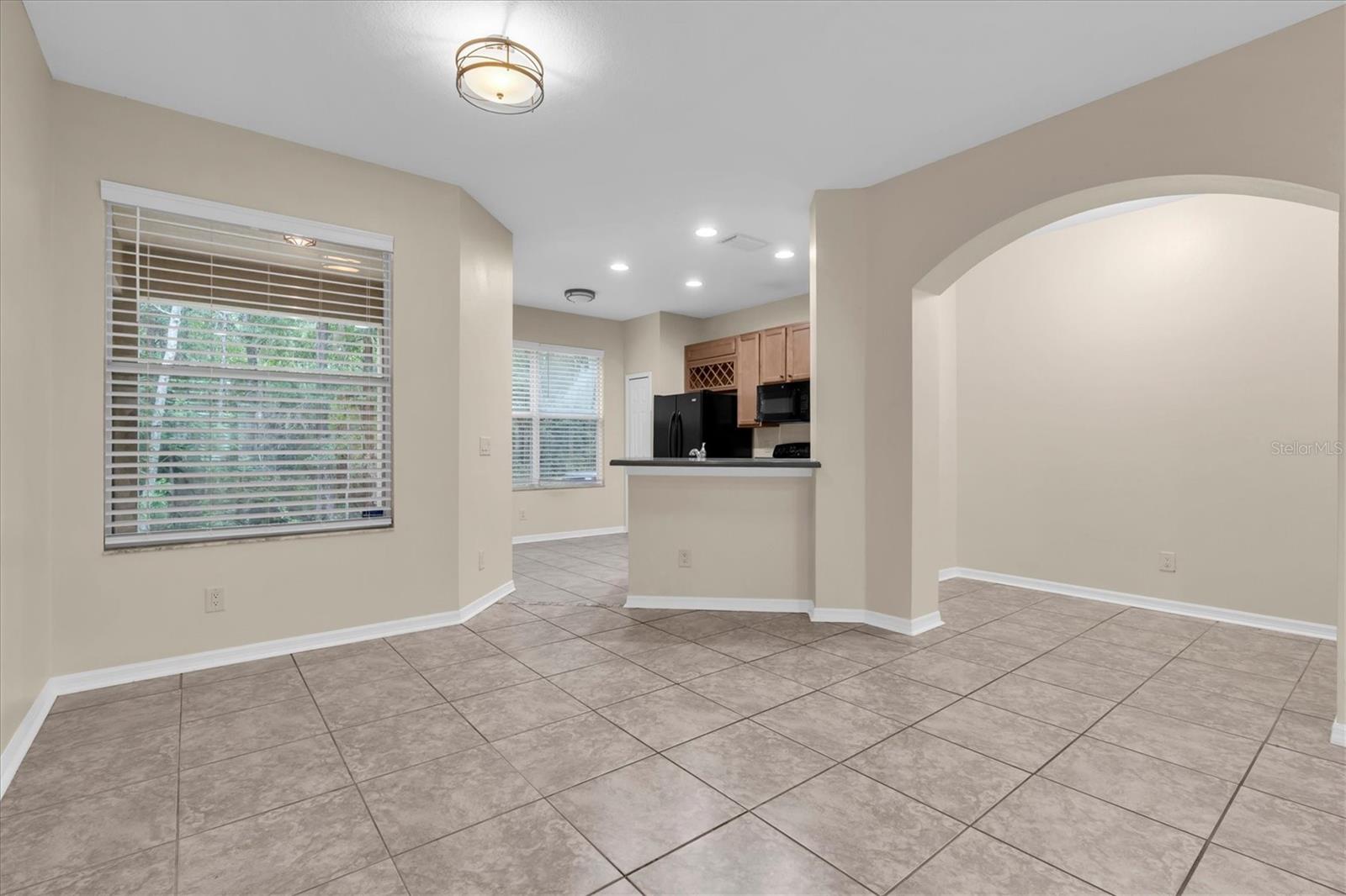 12660 Silverdale St Property Photo 14