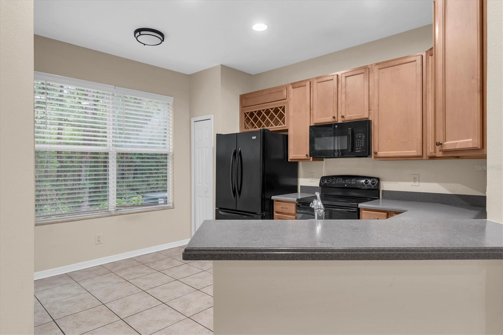 12660 Silverdale St Property Photo 17