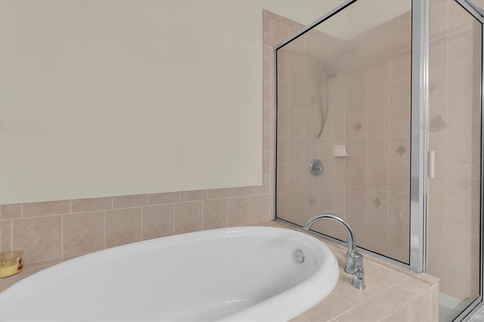 12660 Silverdale St Property Photo 32