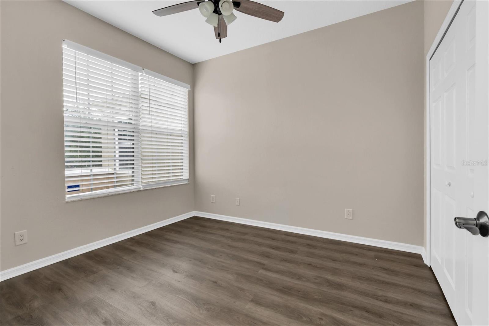 12660 Silverdale St Property Photo 34