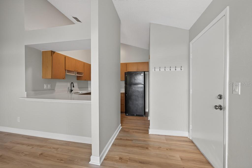 3002 W Cleveland St #d11 Property Photo 12