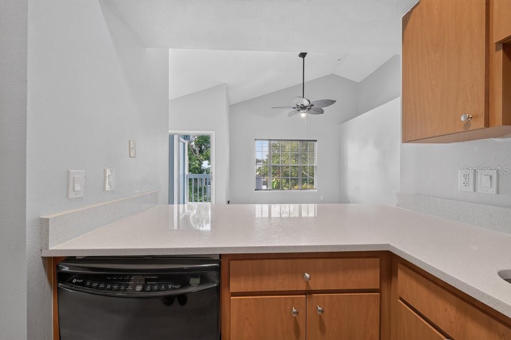 3002 W Cleveland St #d11 Property Photo 19