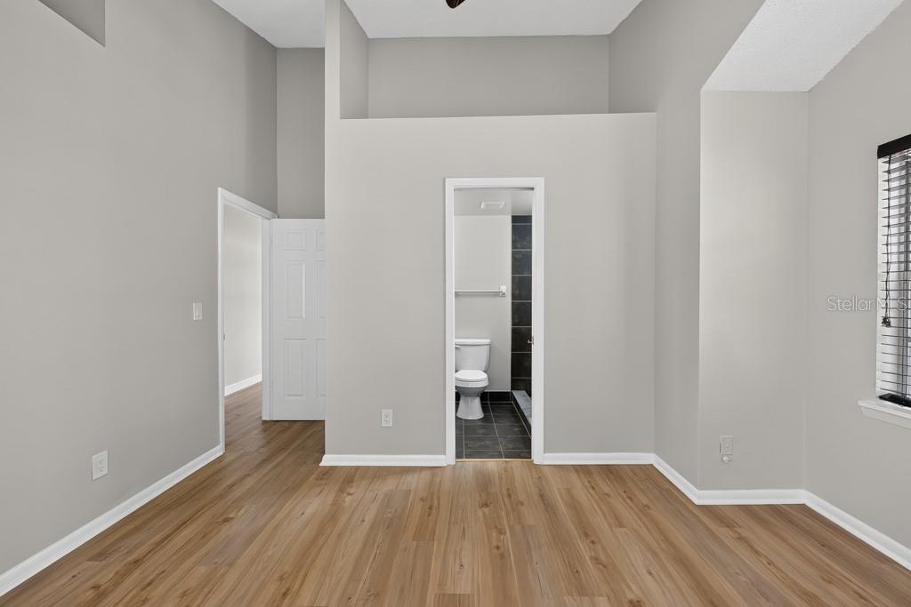 3002 W Cleveland St #d11 Property Photo 24