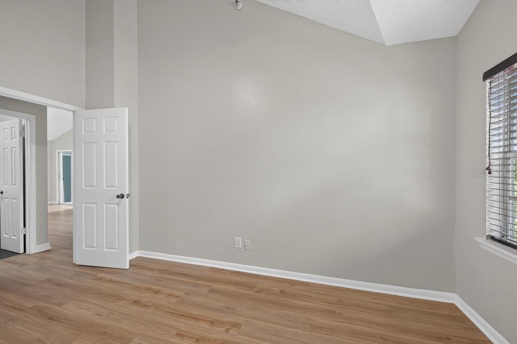 3002 W Cleveland St #d11 Property Photo 30