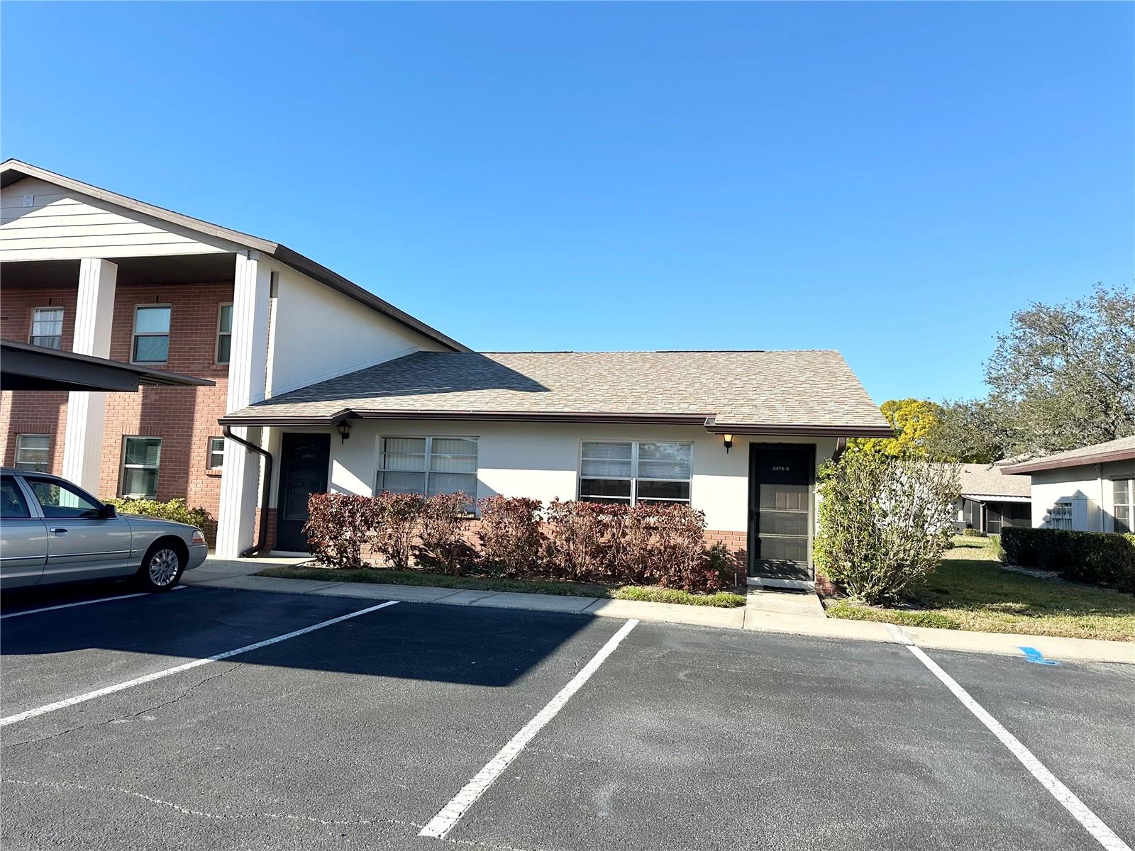 2476 ENTERPRISE RD #6 Property Photo 1