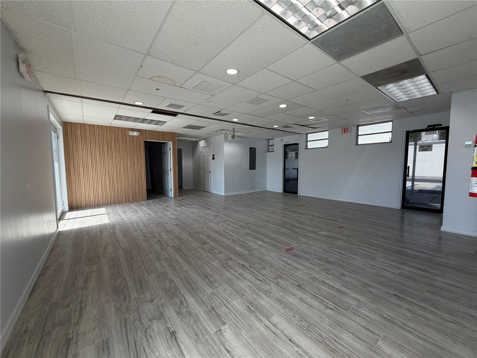 3418 W Swann Ave #200 Property Photo 12