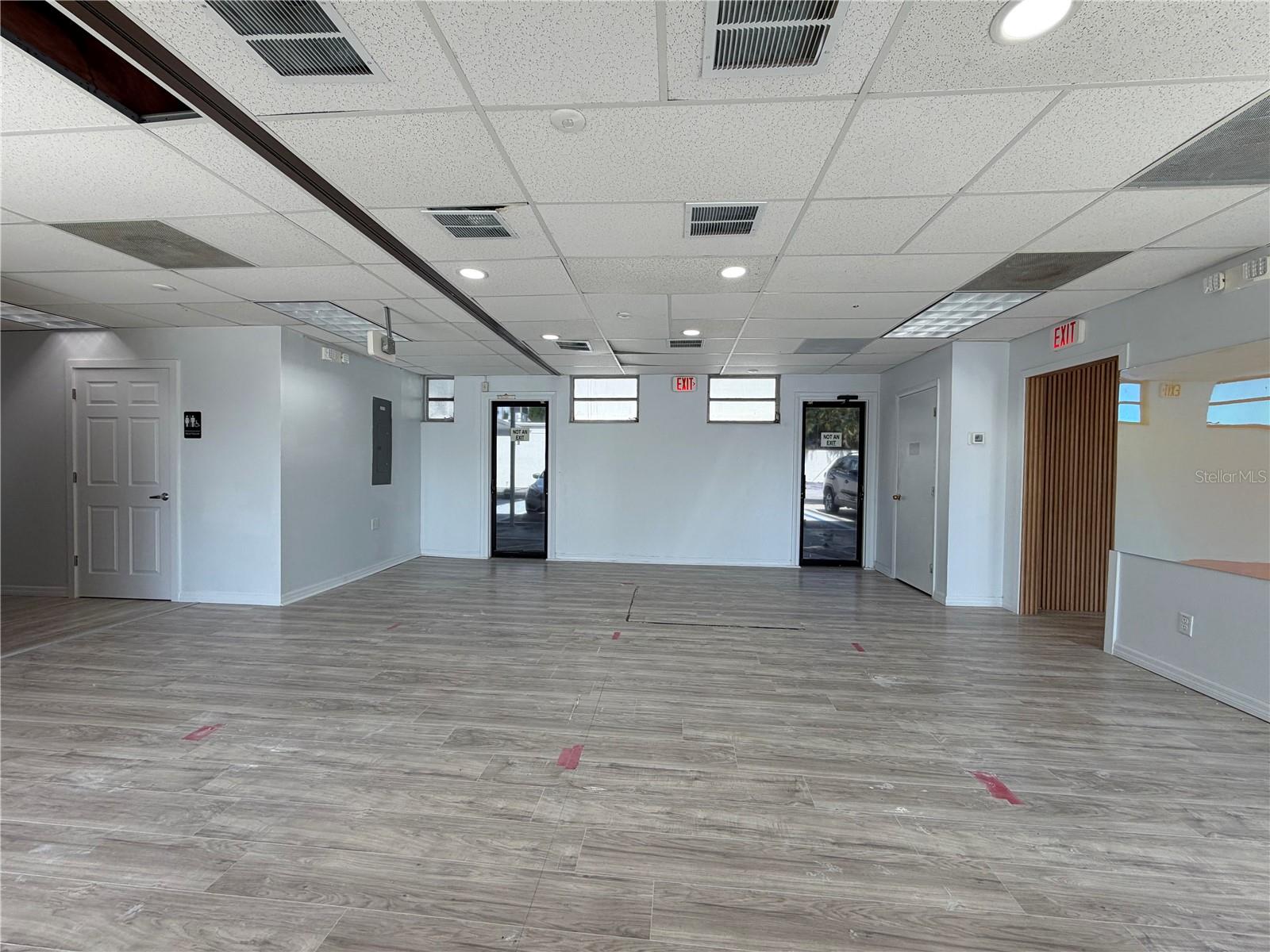 3418 W Swann Ave #200 Property Photo 15
