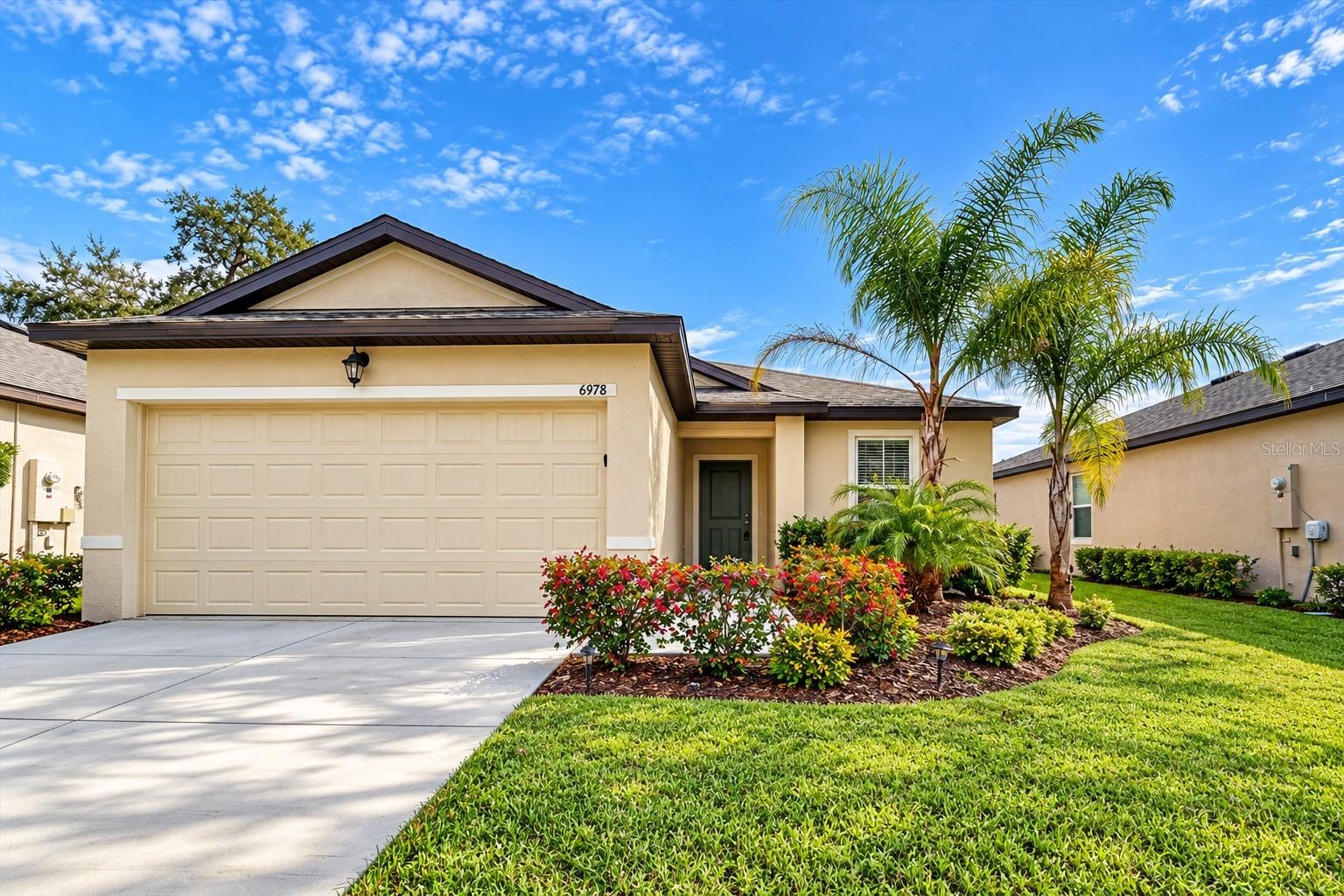 6978 Faben Ln Property Photo 2