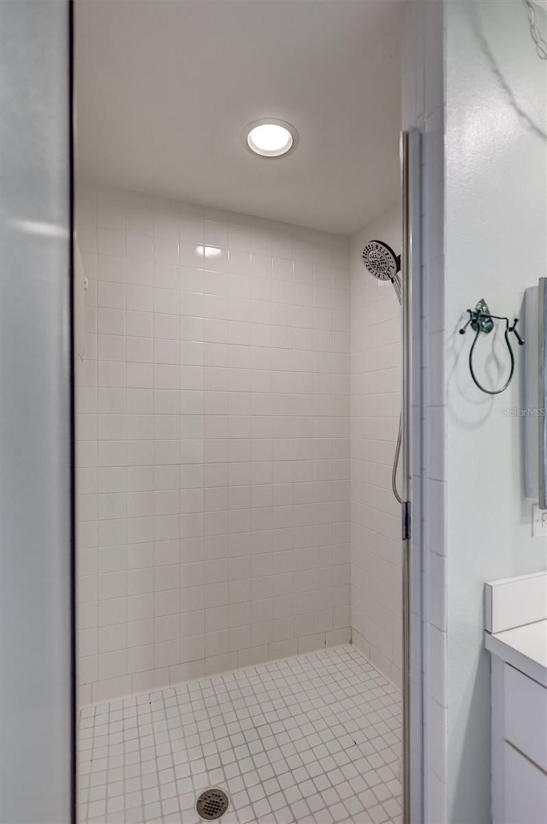 6475 Shoreline Dr #5102 Property Photo 17