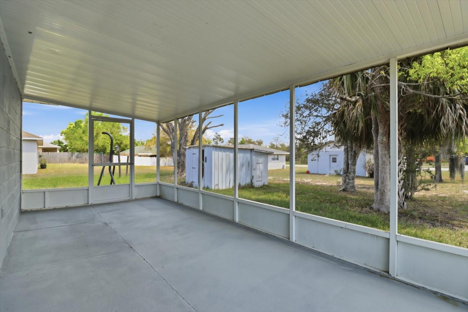 5188 Woodridge Ln Property Photo 29