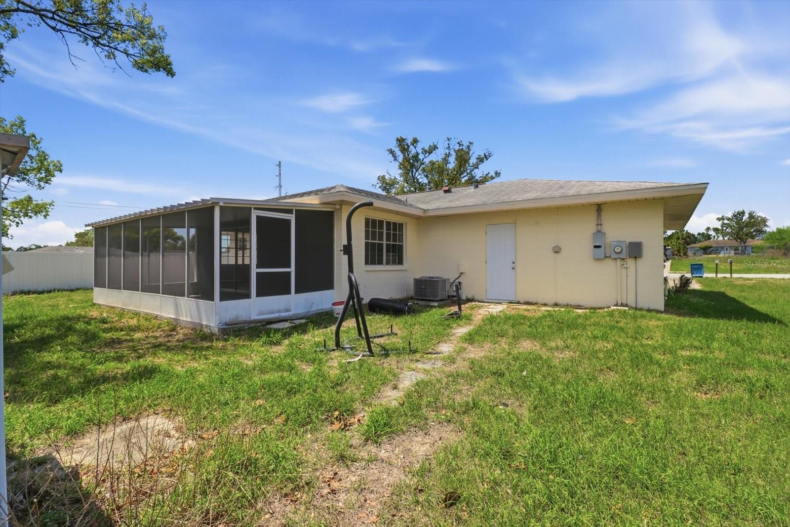 5188 Woodridge Ln Property Photo 34