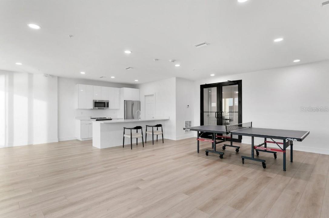 400 150th Ave #504 Property Photo 56