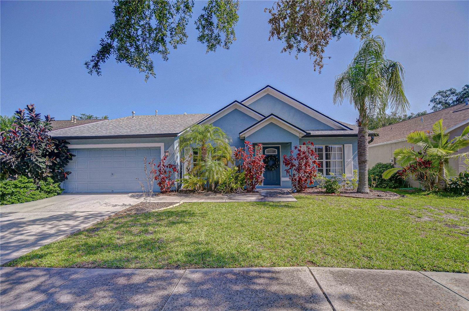 7107 Colonial Lake Dr Property Photo 1