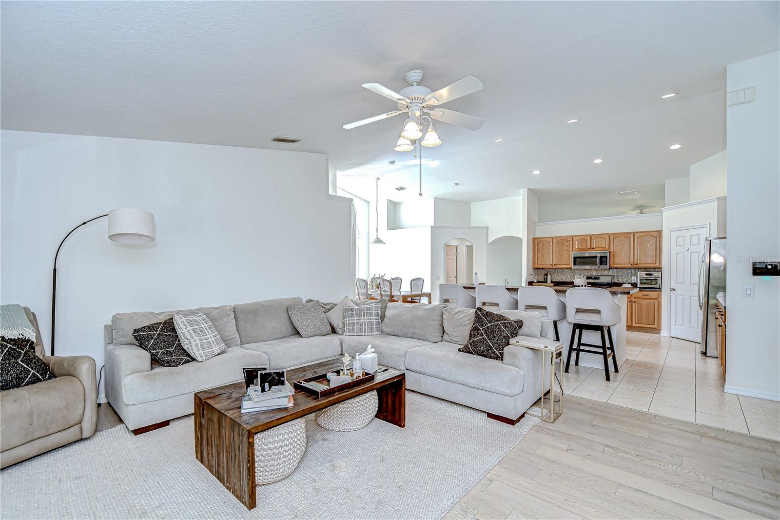 7107 Colonial Lake Dr Property Photo 14