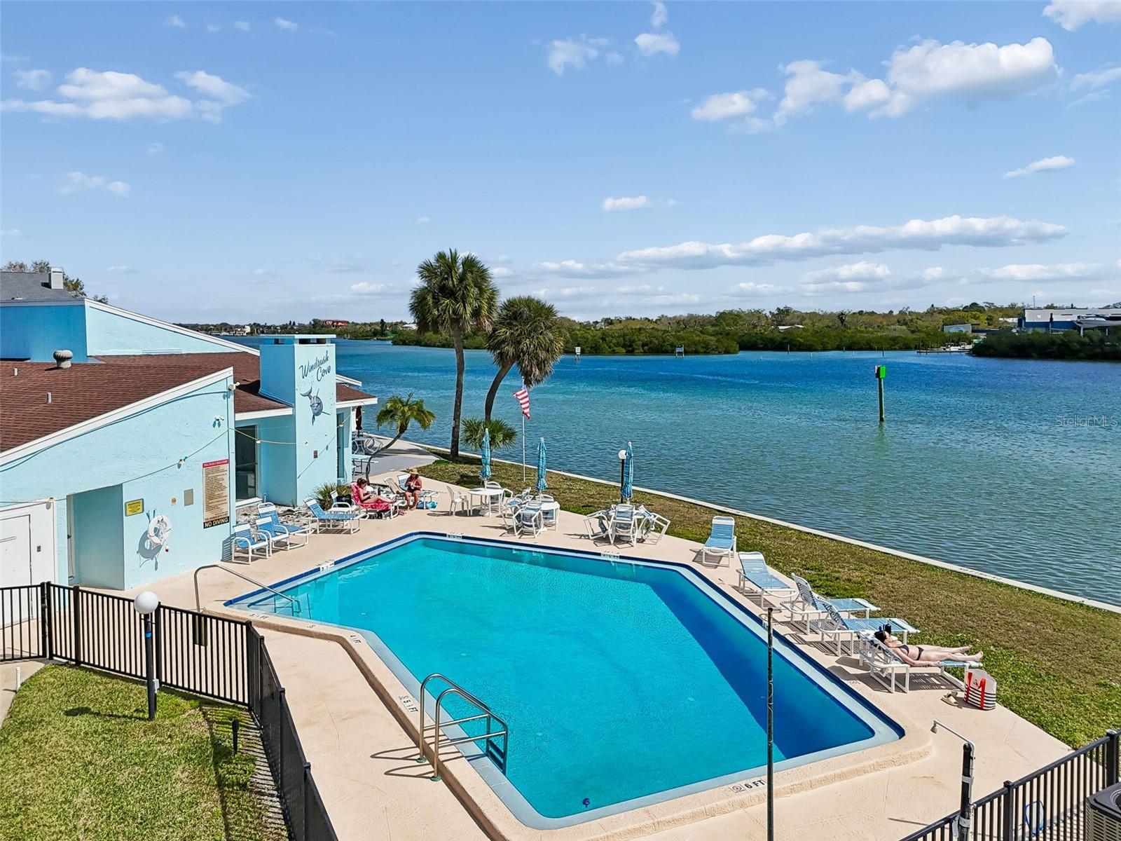 1 Windrush Blvd #23 Property Photo 3