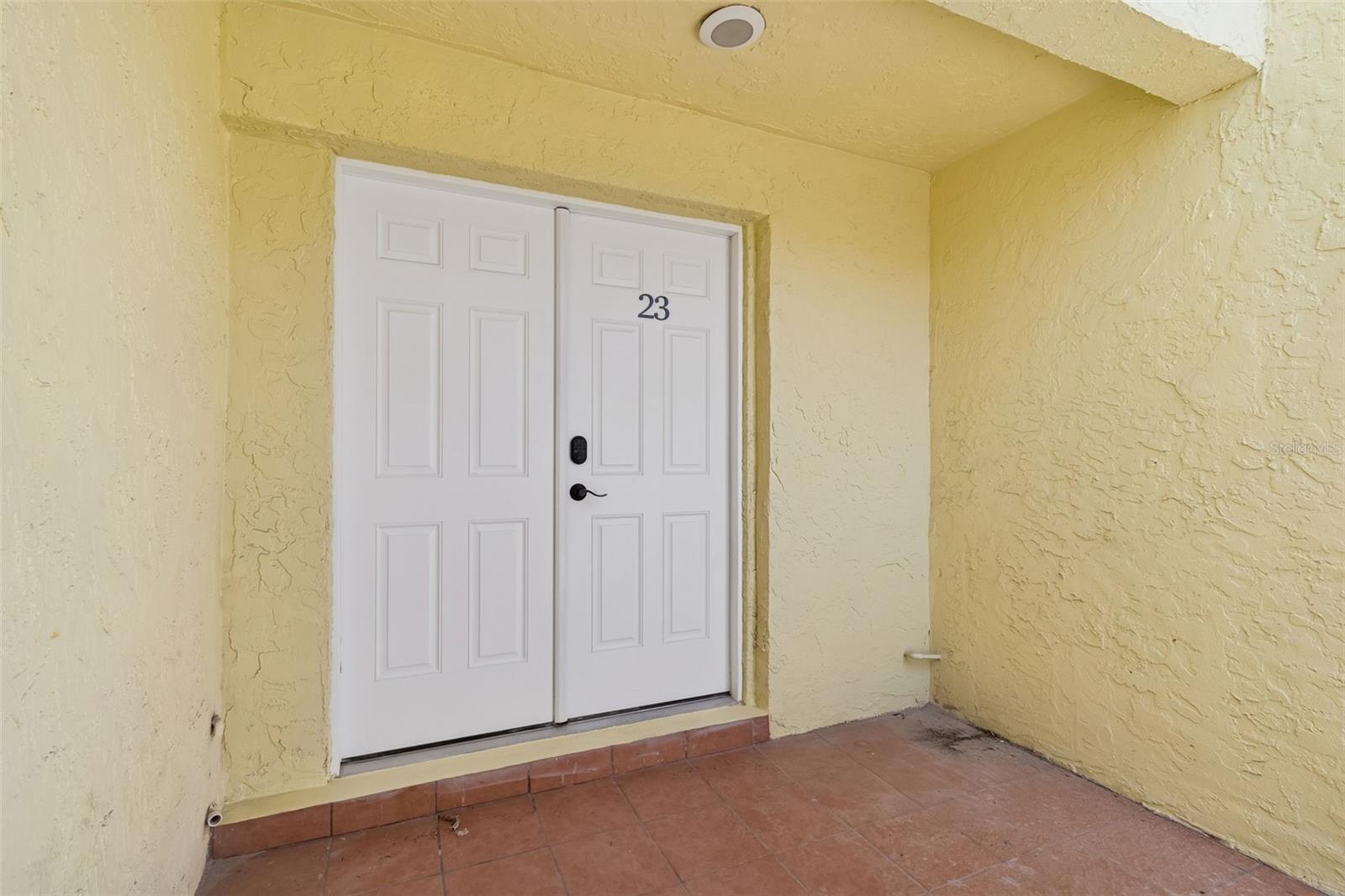1 Windrush Blvd #23 Property Photo 6