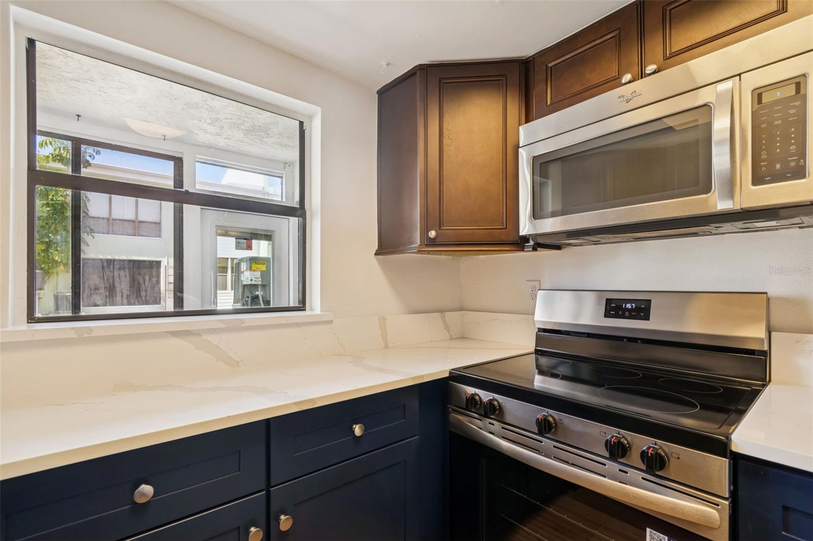 1 Windrush Blvd #23 Property Photo 27