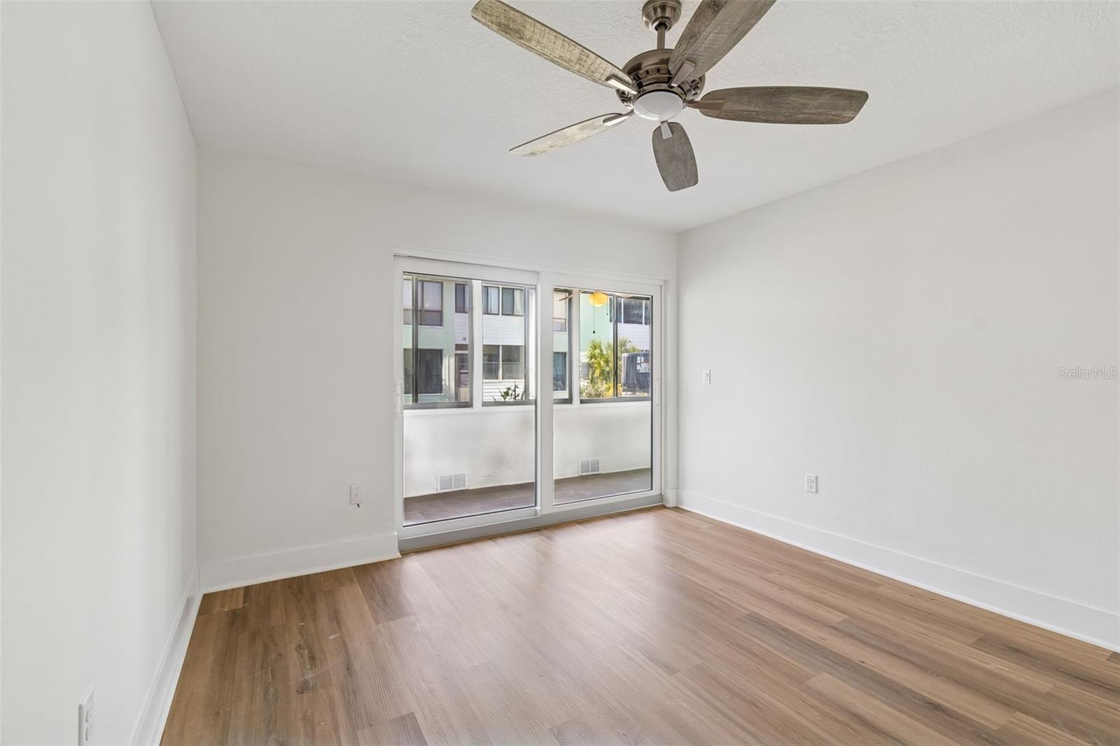 1 Windrush Blvd #23 Property Photo 30