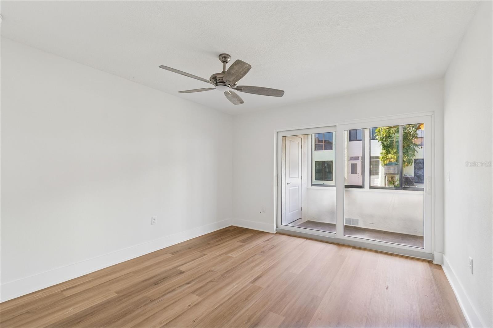 1 Windrush Blvd #23 Property Photo 31