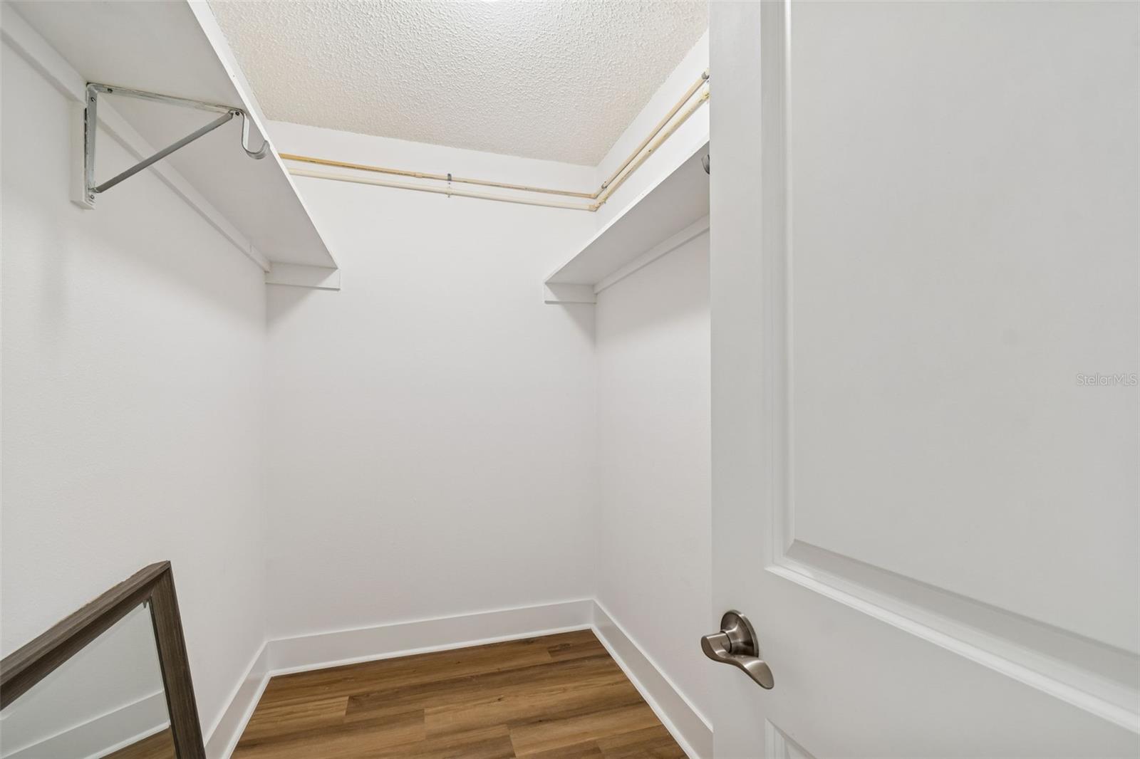 1 Windrush Blvd #23 Property Photo 35
