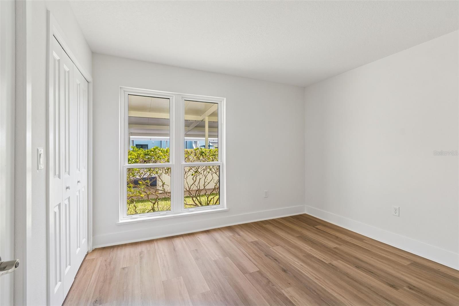 1 Windrush Blvd #23 Property Photo 39