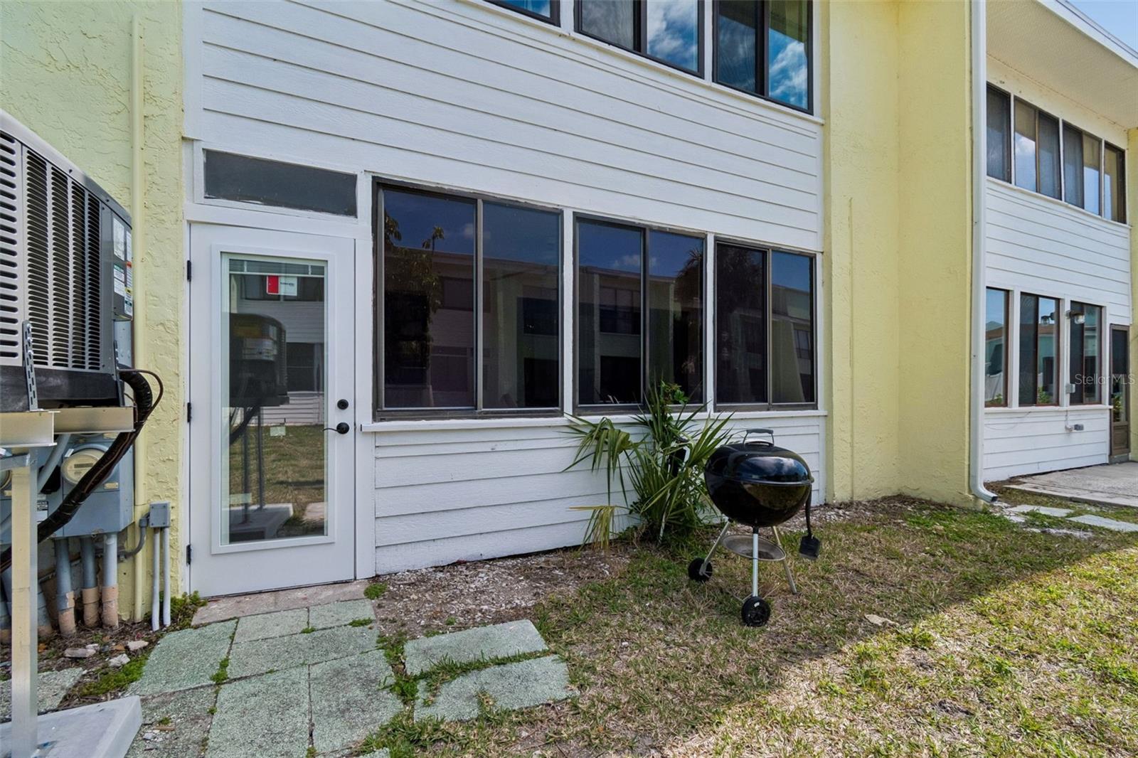 1 Windrush Blvd #23 Property Photo 52