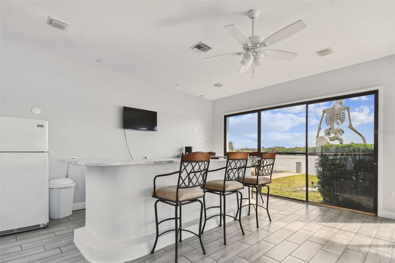1 Windrush Blvd #23 Property Photo 94