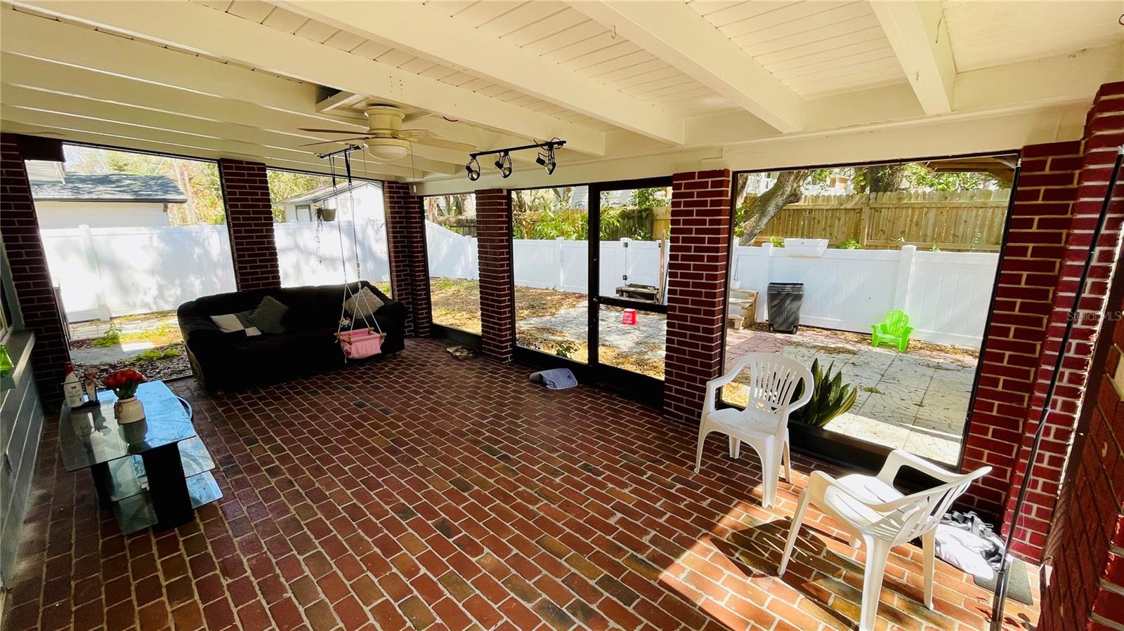 14809 Tulip Dr Property Photo 11