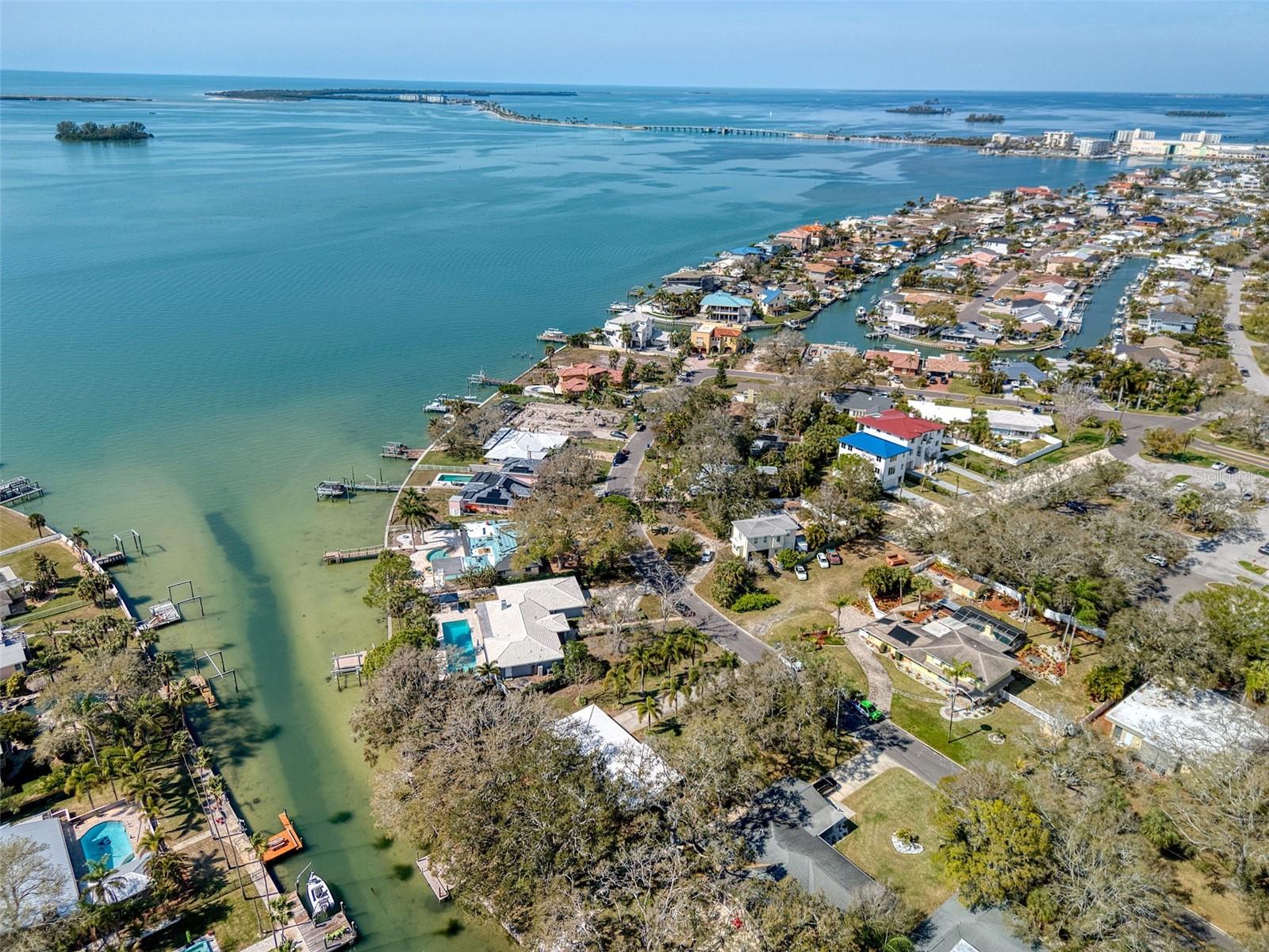 5 Shore Dr Property Photo 13