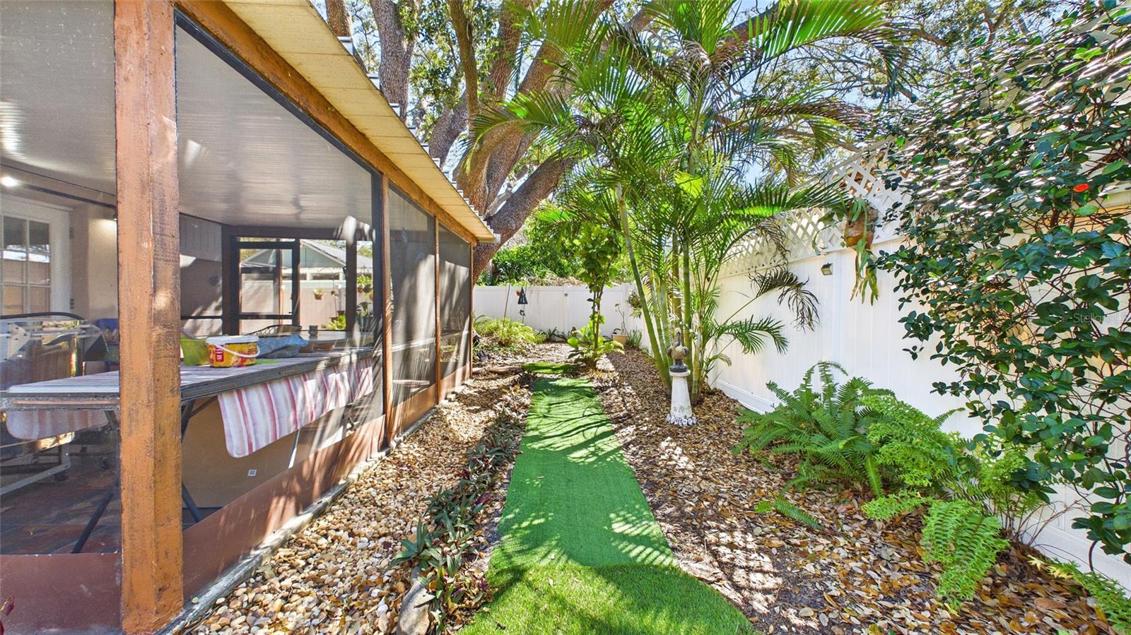 4319 S Cameron Ave Property Photo 47