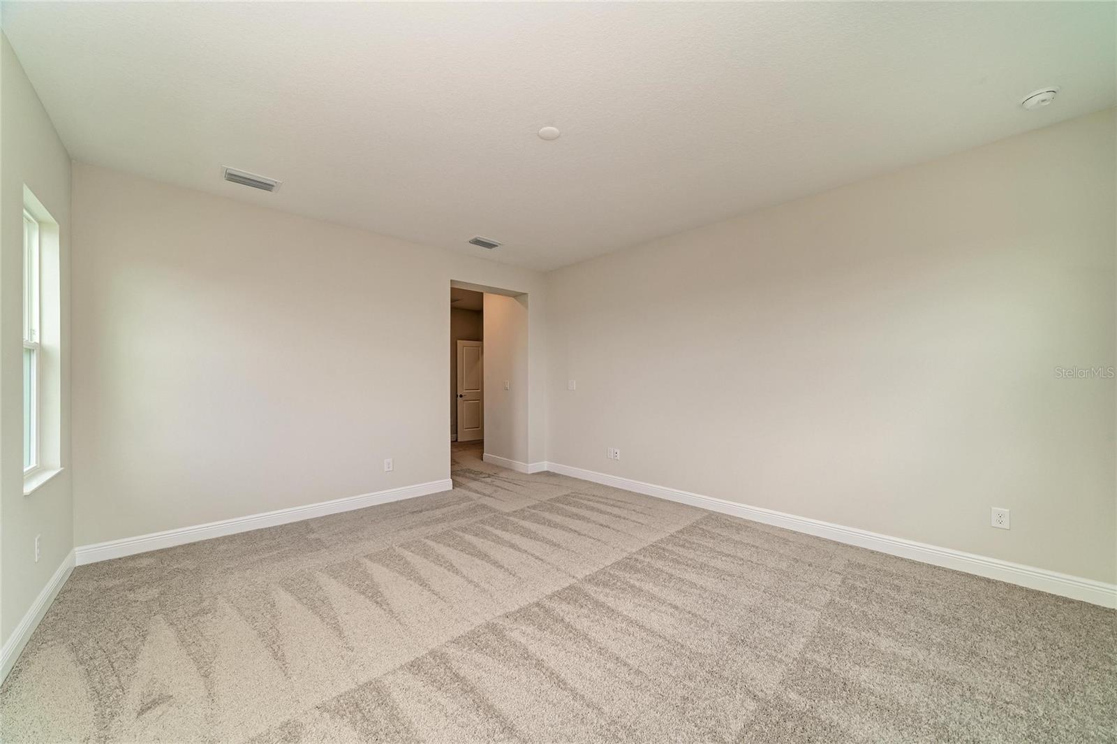 10245 Cross River Trl Property Photo 6
