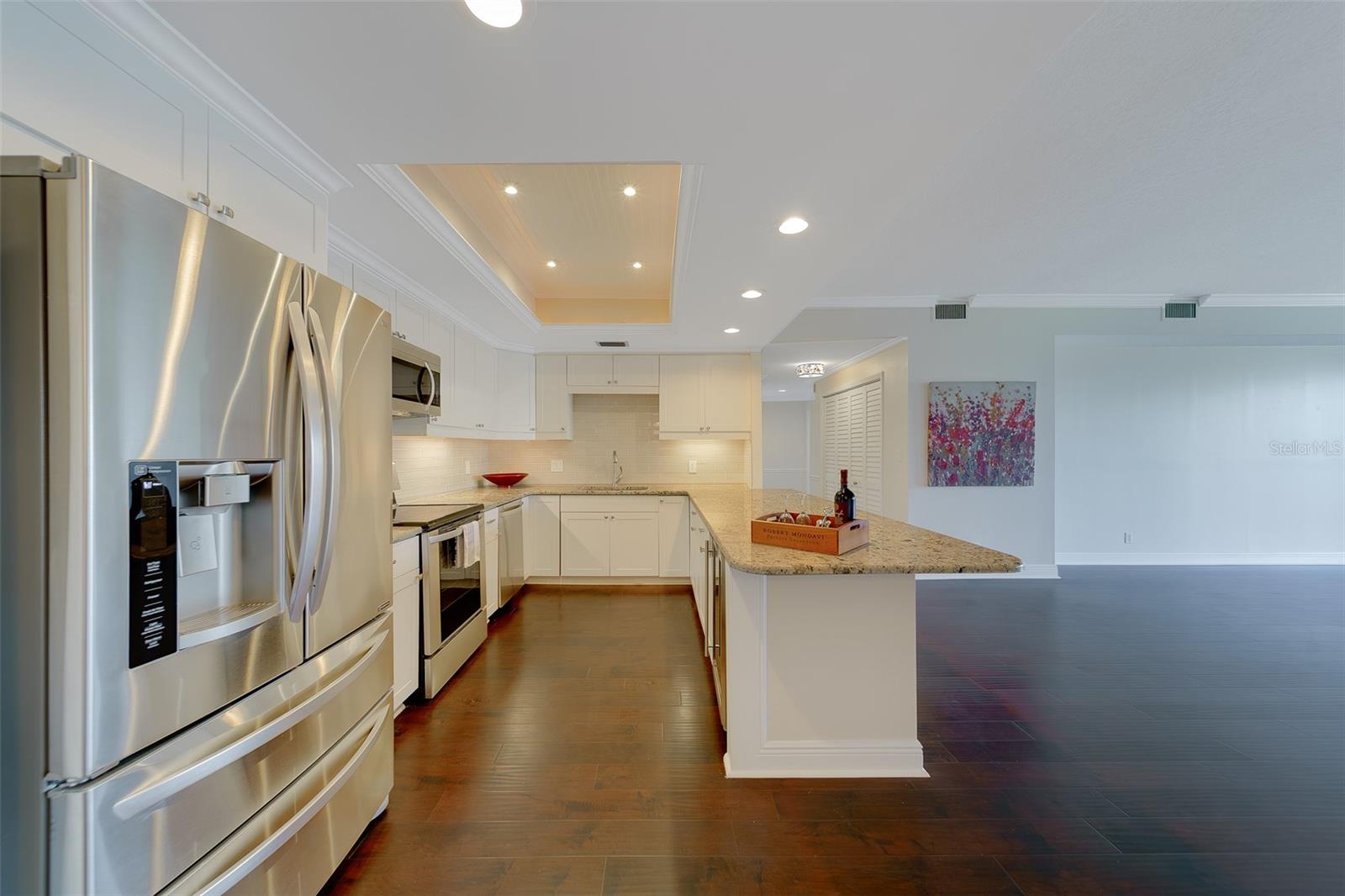 8 Belleview Blvd #308 Property Photo 6