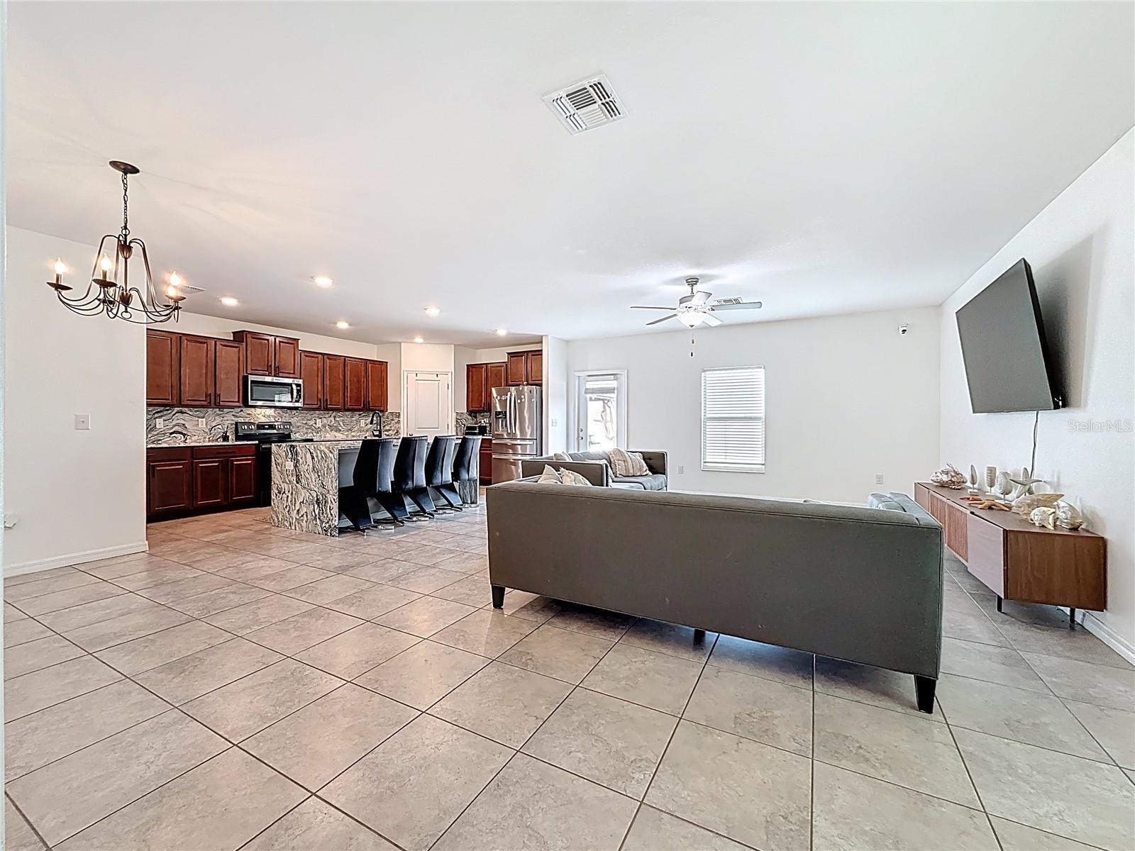 12728 Lemon Pepper Dr Property Photo 15