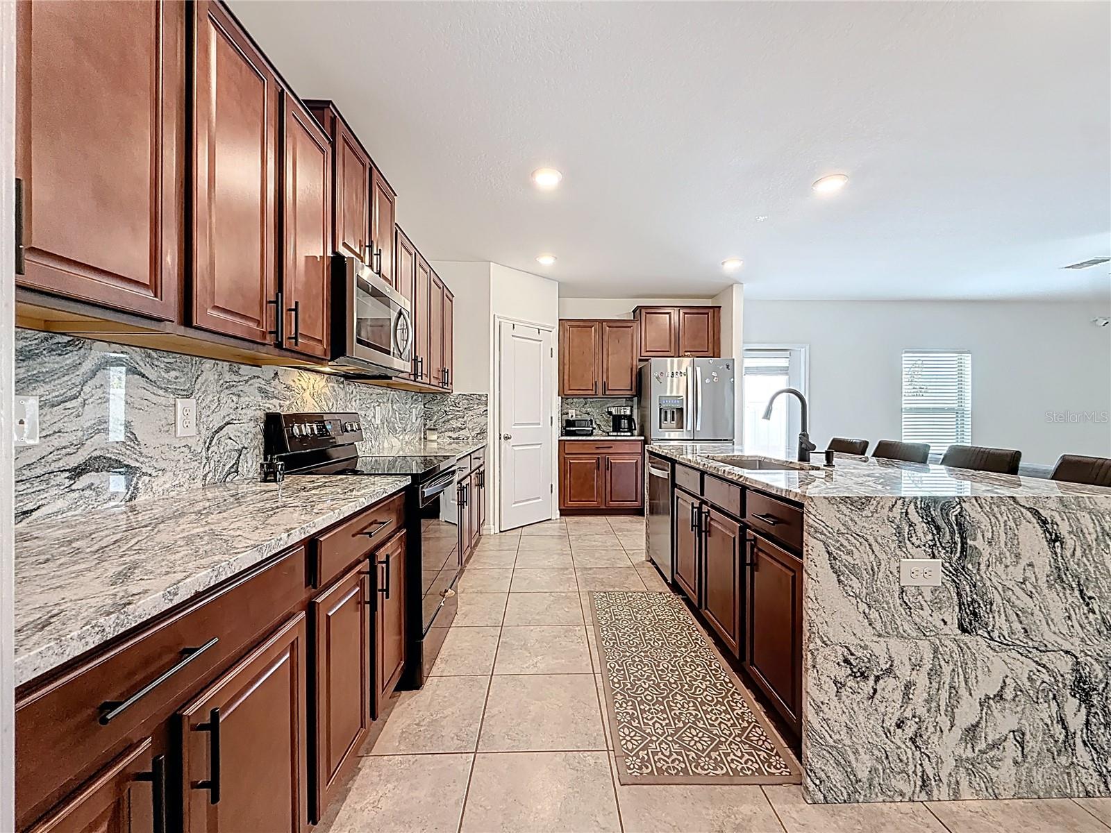 12728 Lemon Pepper Dr Property Photo 18