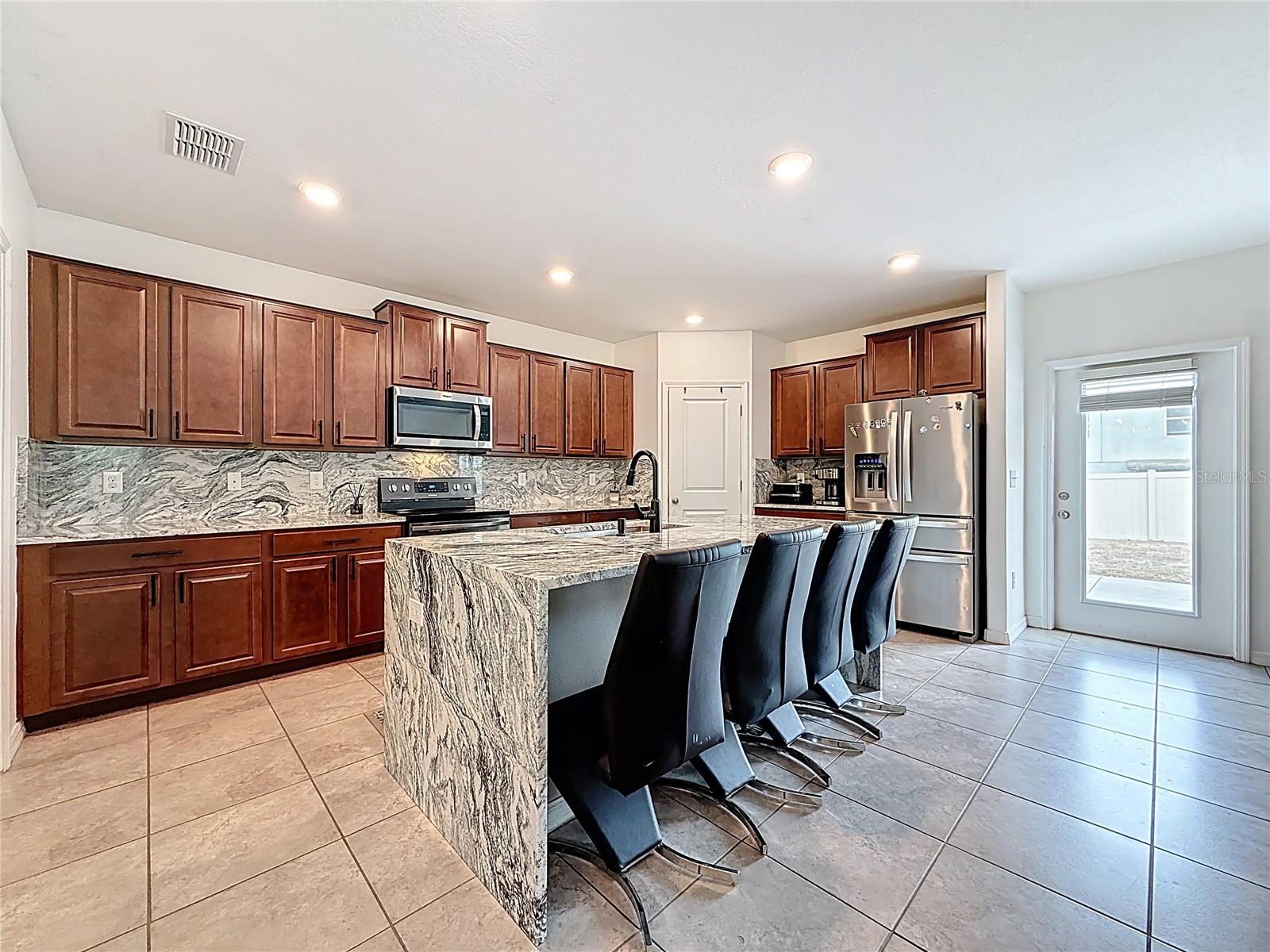 12728 Lemon Pepper Dr Property Photo 23