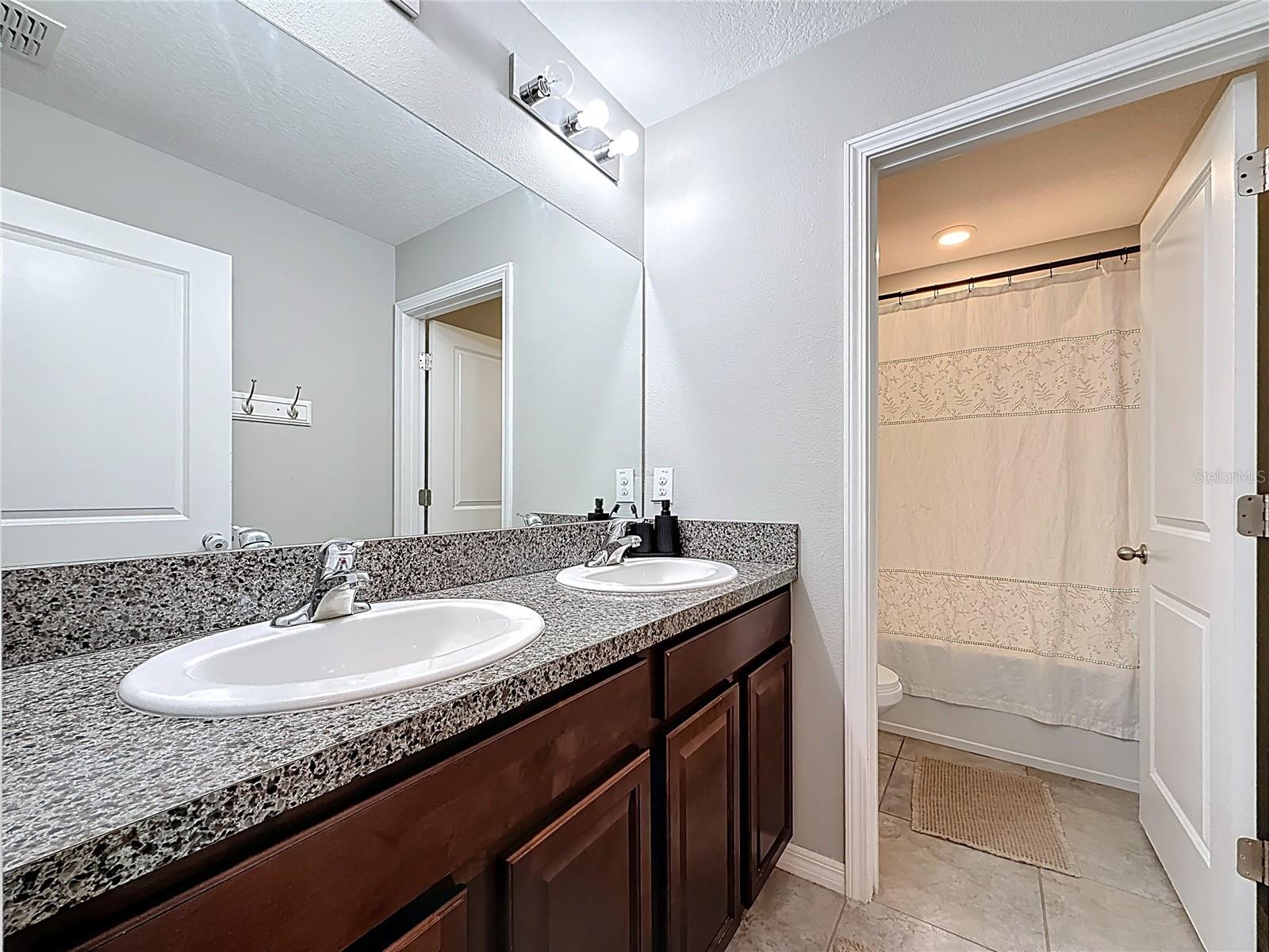12728 Lemon Pepper Dr Property Photo 36