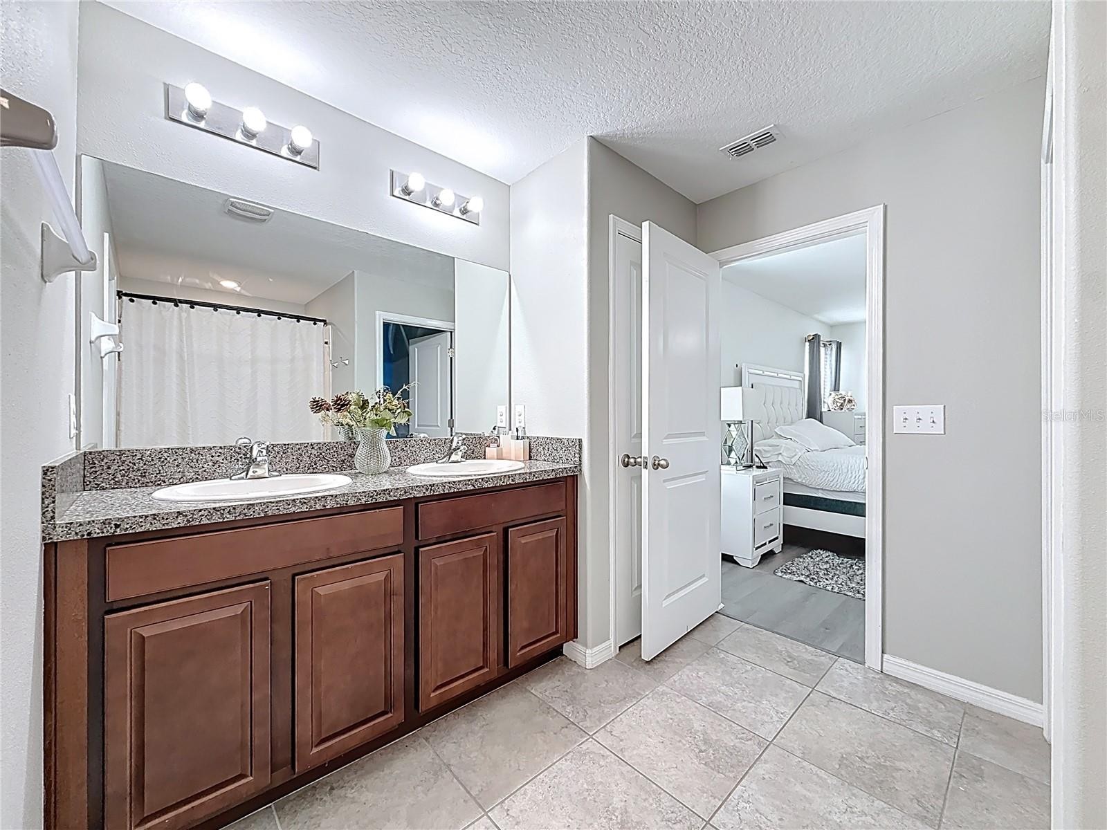 12728 Lemon Pepper Dr Property Photo 45