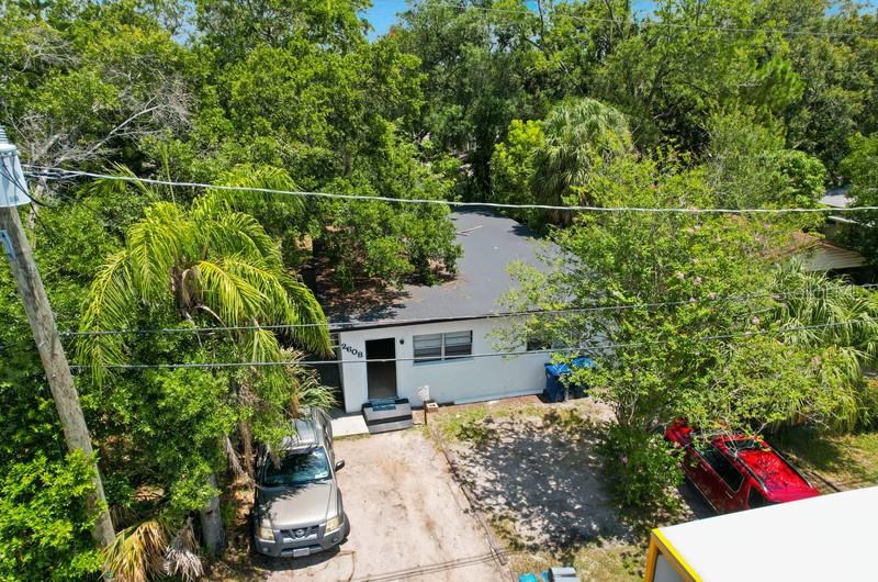 2608 E Cayuga St Property Photo 1
