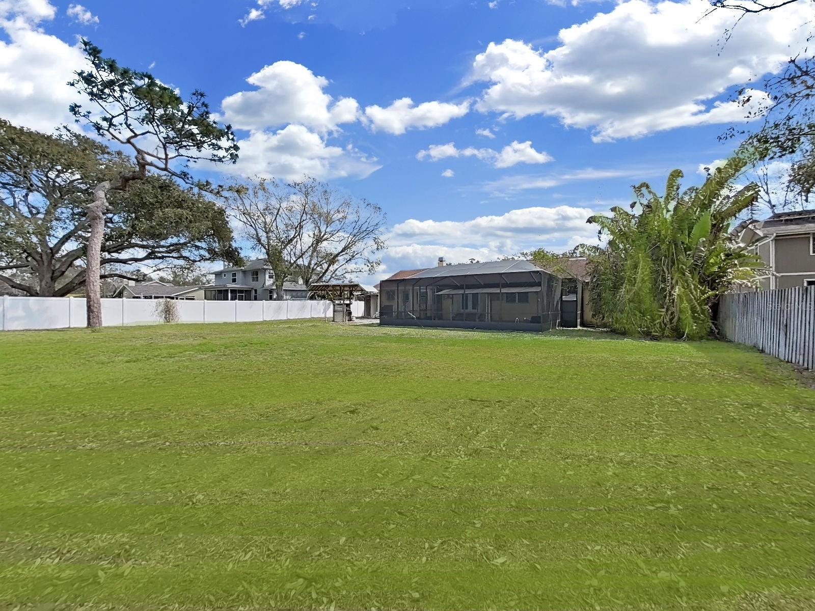 438 Lafayette Blvd Property Photo 3