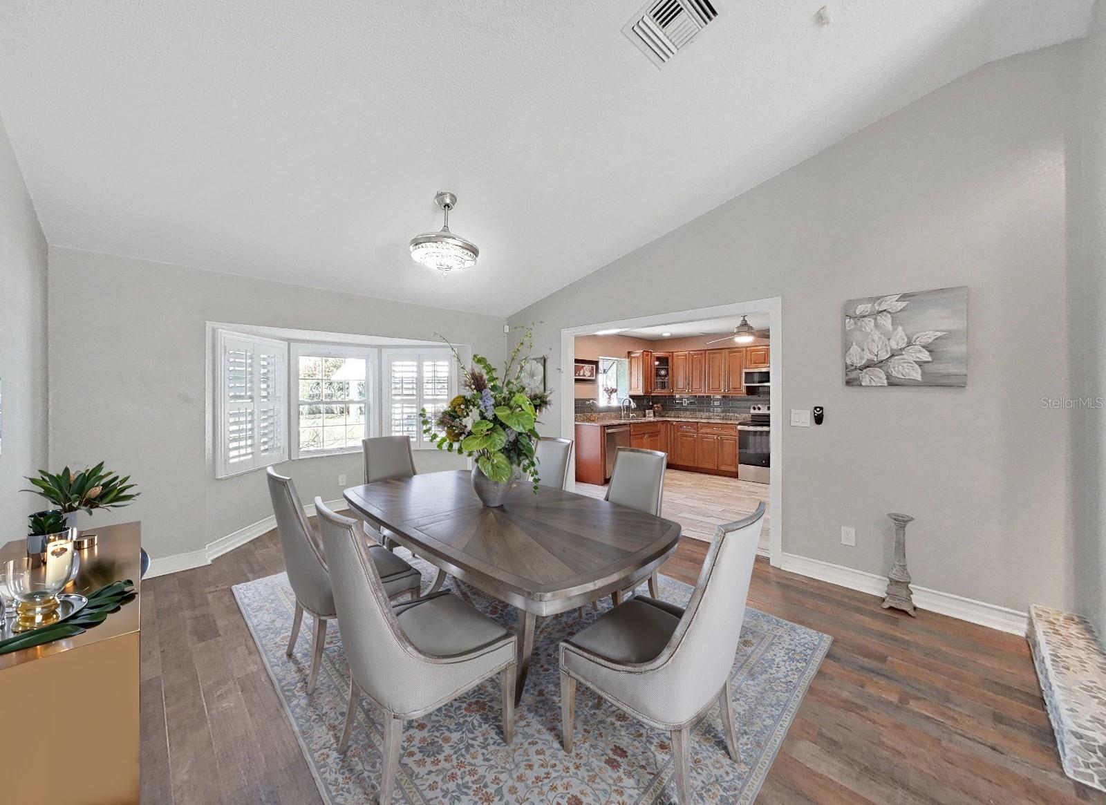 438 Lafayette Blvd Property Photo 5