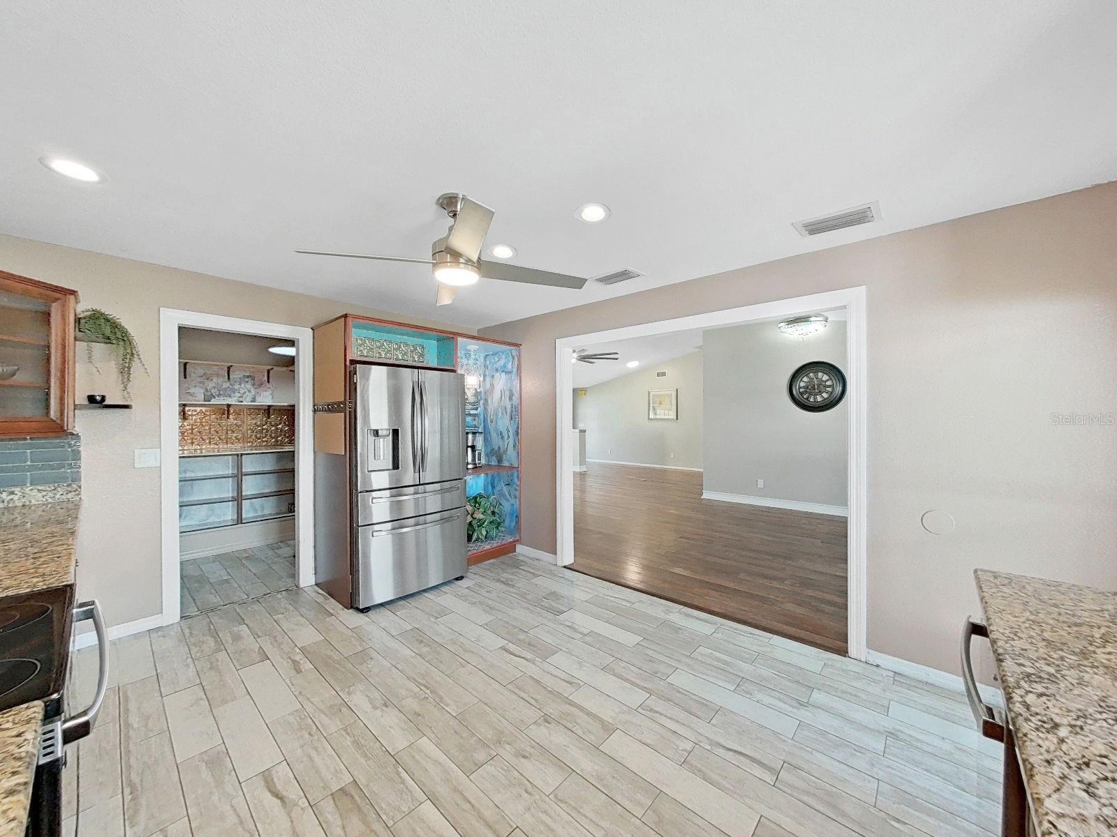 438 Lafayette Blvd Property Photo 15