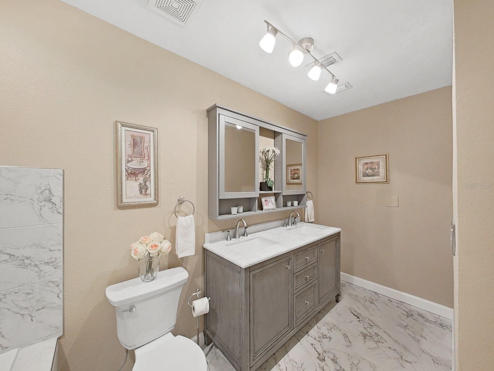 438 Lafayette Blvd Property Photo 24