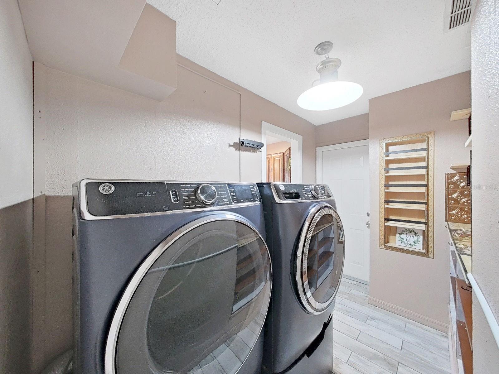 438 Lafayette Blvd Property Photo 29