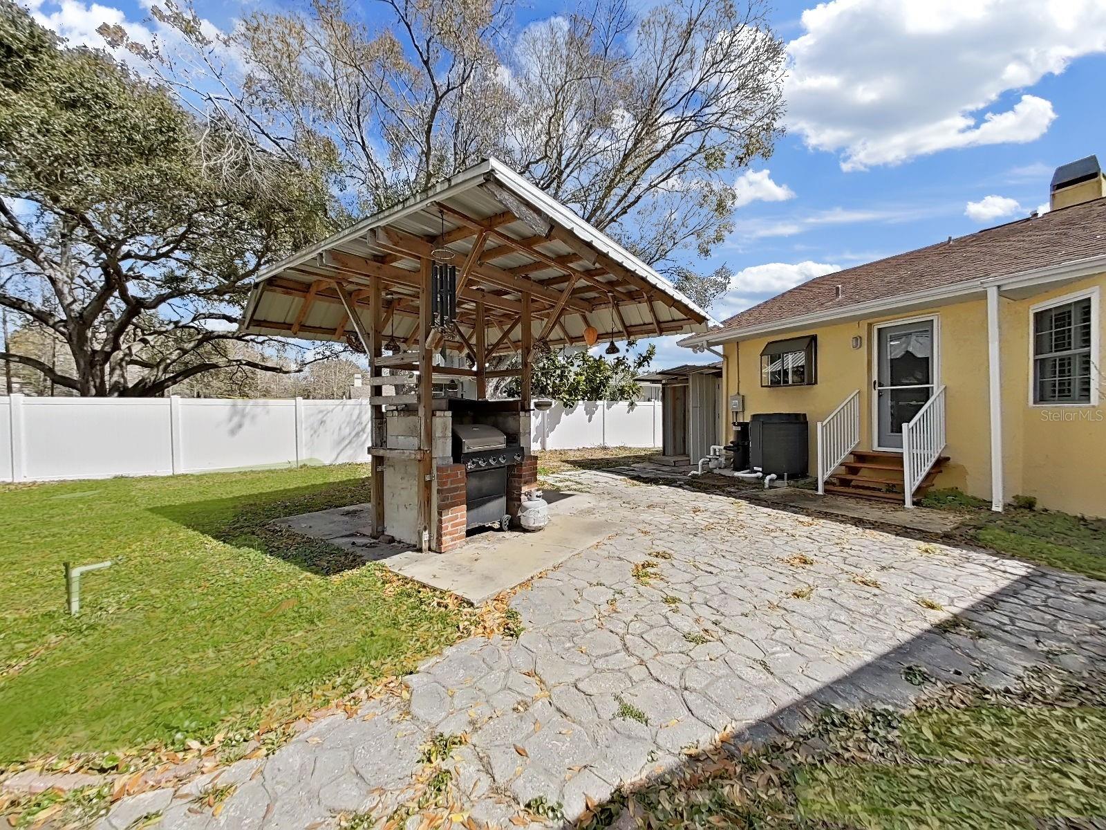 438 Lafayette Blvd Property Photo 34