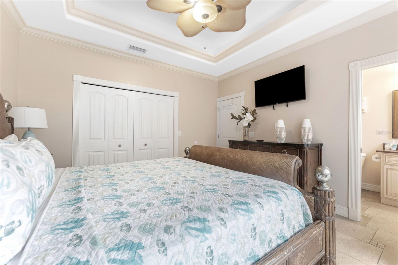 201 54th St Property Photo 24
