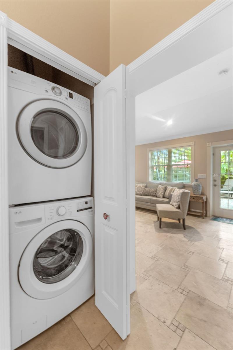 201 54th St Property Photo 26