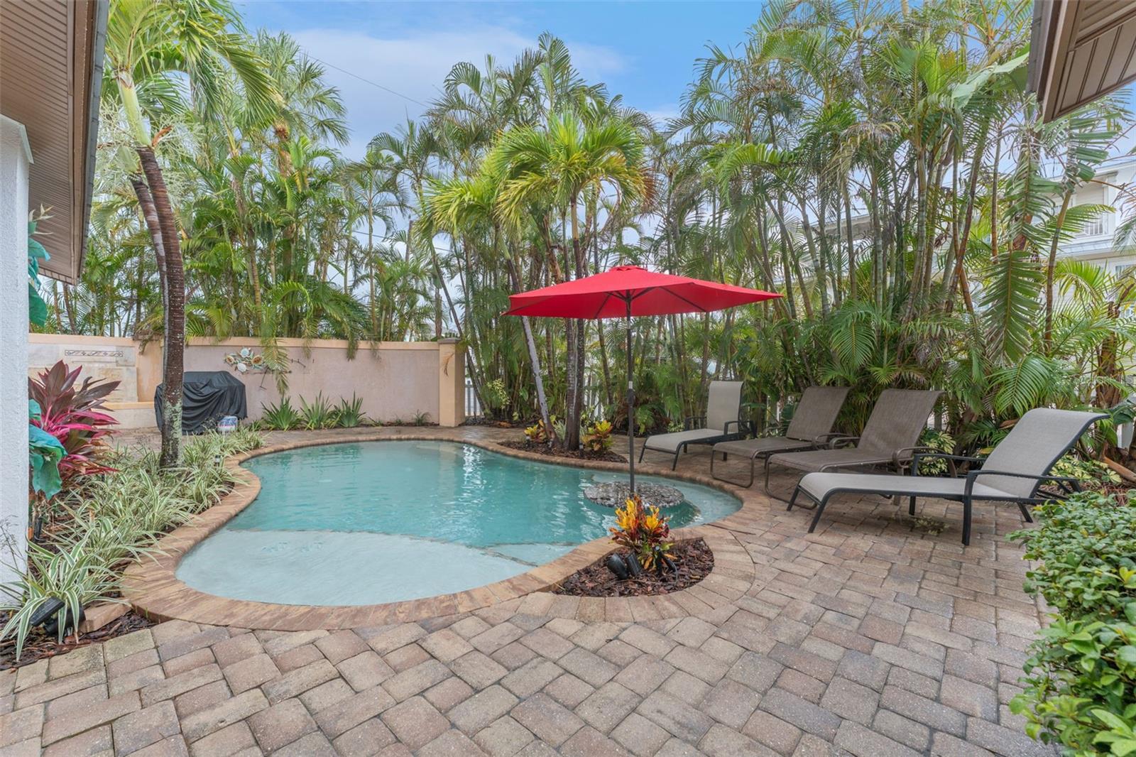 201 54th St Property Photo 32