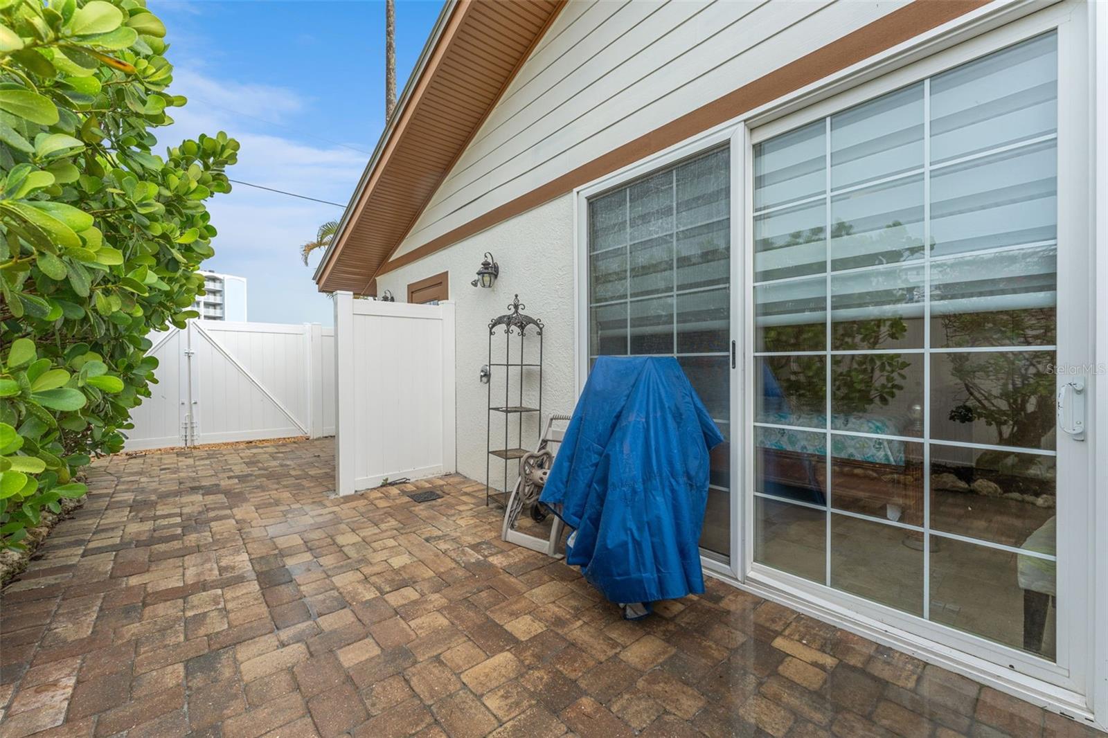 201 54th St Property Photo 41